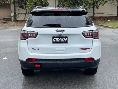 Used 2025 Jeep Compass Trailhawk AWD/4WD image 6