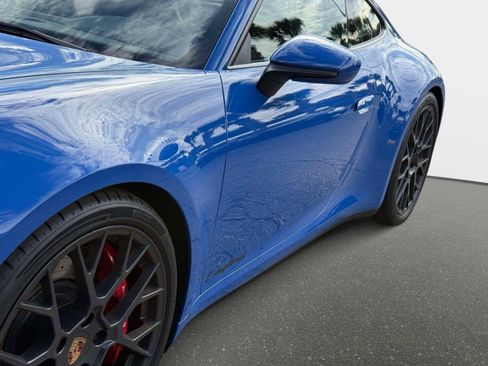 Used 2025 Porsche 911 Carrera GTS image 11