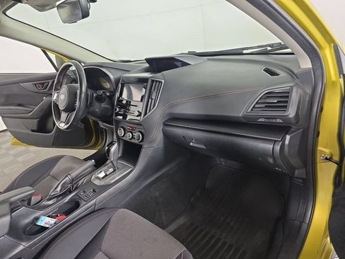 Used 2021 Subaru Crosstrek 2.0i Premium w/ Moonroof Package AWD/4WD image 30