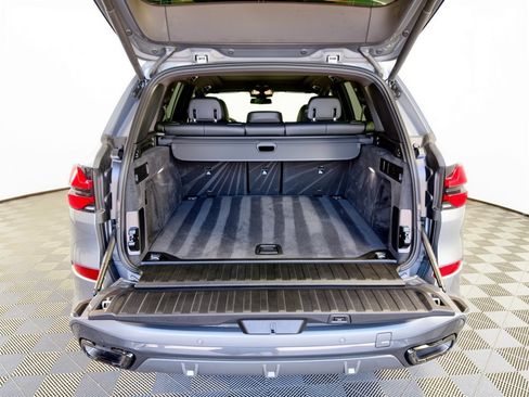 Used 2026 BMW X5 sDrive40i w/ M Sport Package RWD image 28
