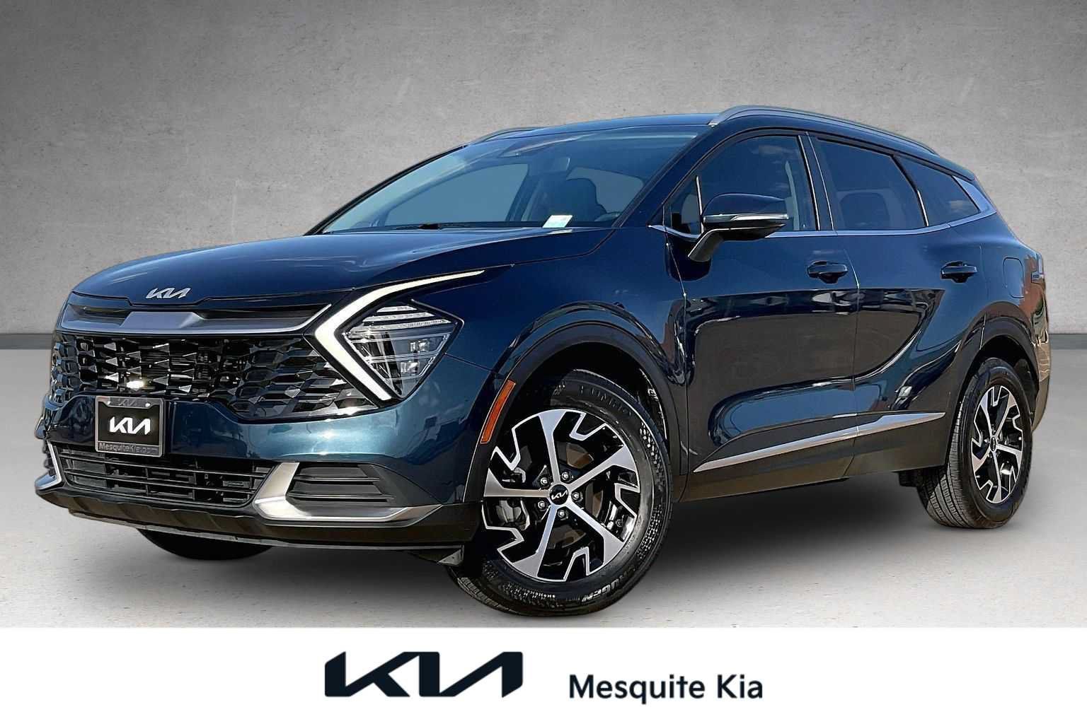 Certified 2025 Kia Sportage EX AWD/4WD image 1