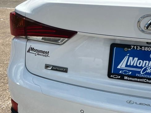 Used 2020 Lexus IS 350 F Sport w/ F Sport Package RWD image 12