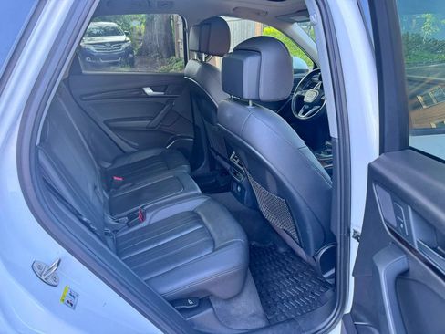 Used 2018 Audi Q5 2.0T Premium AWD/4WD image 9