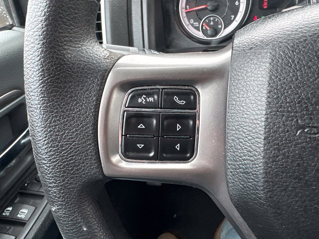 Used 2024 RAM 1500 Classic SLT AWD/4WD image 16