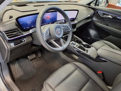 Used 2025 Buick Envision Preferred image 19