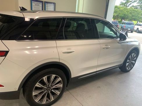 Used 2020 Lincoln Corsair Reserve w/ Equipment Group 201A FWD image 5