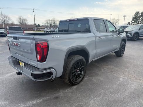 Used 2024 GMC Sierra 1500 Elevation w/ Elevation Premium Package image 5