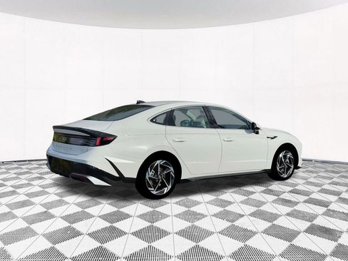 New 2026 Hyundai Sonata SEL AWD/4WD image 11