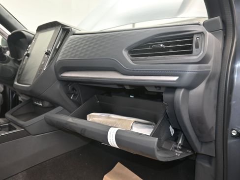 New 2026 Subaru Forester Premium image 19