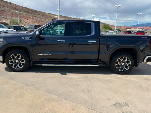 Used 2023 GMC Sierra 1500 SLT w/ SLT Premium Package AWD/4WD image 2