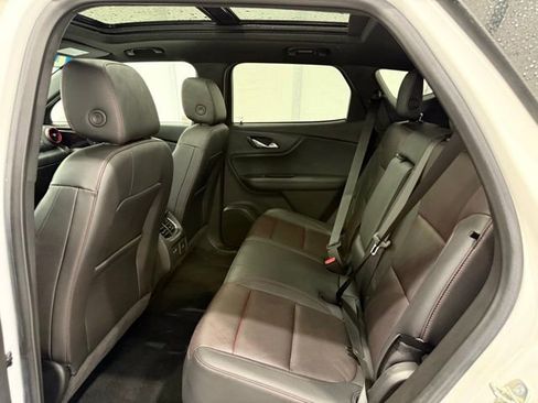 Used 2021 Chevrolet Blazer RS w/ Enhanced Convenience Package AWD/4WD image 19