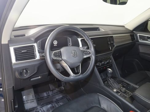 Used 2021 Volkswagen Atlas SEL Premium image 28