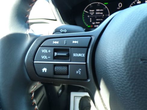 Used 2025 Honda CR-V Sport image 21