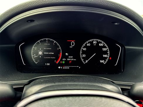 Used 2025 Honda Civic Sport image 15