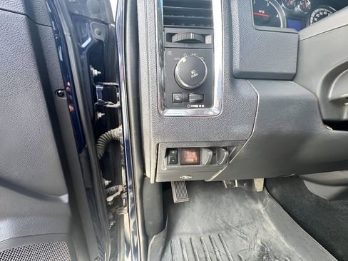 Used 2012 RAM 2500 Laramie w/ Protection Group image 16