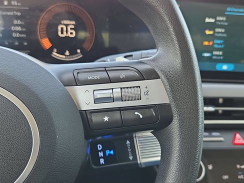 Used 2025 Hyundai Sonata SEL FWD image 21