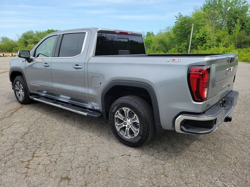 New 2026 GMC Sierra 1500 SLE AWD/4WD image 5