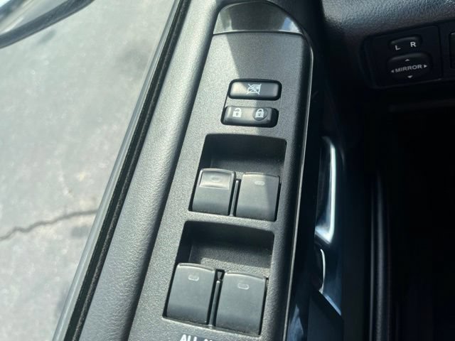 Used 2023 Toyota 4Runner TRD Off-Road Premium AWD/4WD image 28