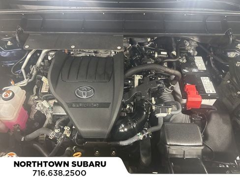 Used 2023 Toyota Highlander L image 7