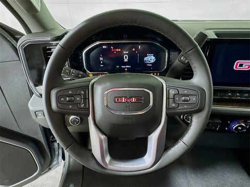 New 2026 GMC Sierra 1500 SLE w/ Preferred Package image 6