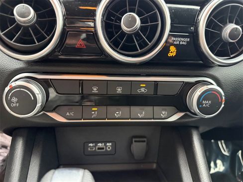 Used 2023 Nissan Sentra SV image 32