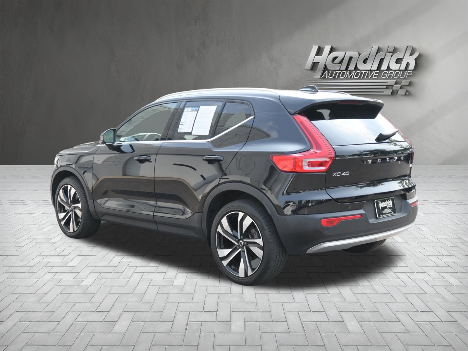Used 2023 Volvo XC40 B5 Ultimate w/ Climate Package AWD/4WD image 7