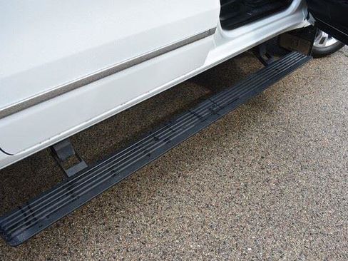Used 2023 RAM 1500 Limited AWD/4WD image 17