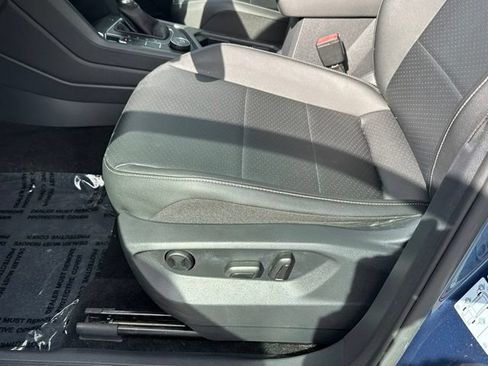 Used 2019 Volkswagen Tiguan SE AWD/4WD image 23