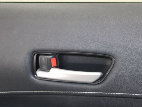 Used 2019 Toyota Corolla SE FWD image 21