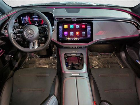 Used 2025 Mercedes-Benz E 53 AMG e 4MATIC Sedan image 19