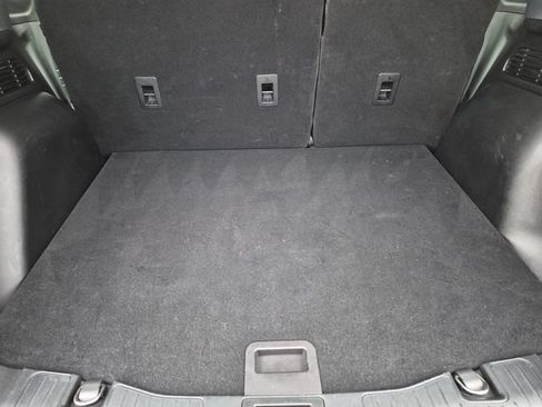 Used 2021 Ford Escape Titanium w/ Titanium Elite Package AWD/4WD image 16