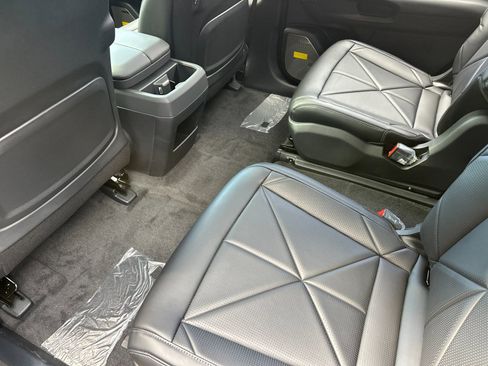 New 2027 Kia Telluride SX FWD image 12