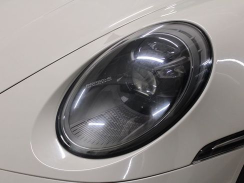 Certified 2024 Porsche 911 Carrera S RWD image 11