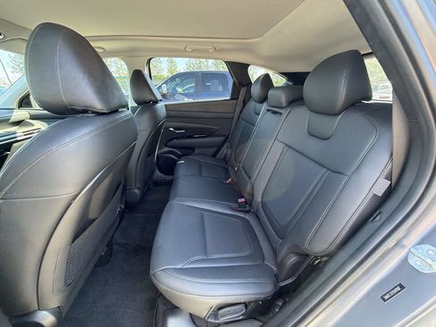 Used 2025 Hyundai Tucson Limited AWD/4WD image 22