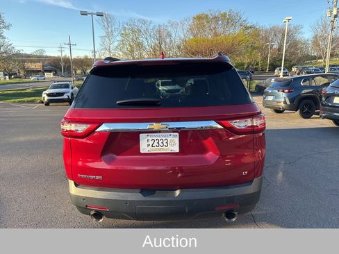 Used 2020 Chevrolet Traverse LT image 6