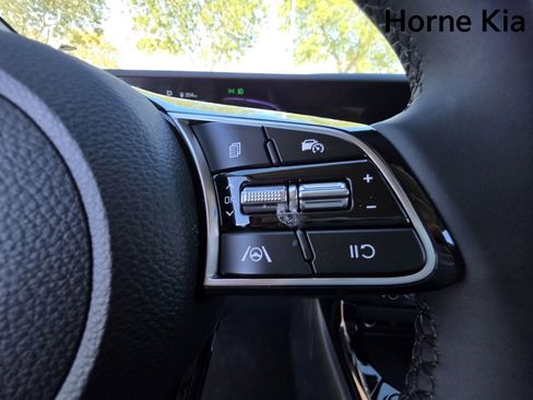 New 2026 Kia Seltos S image 17