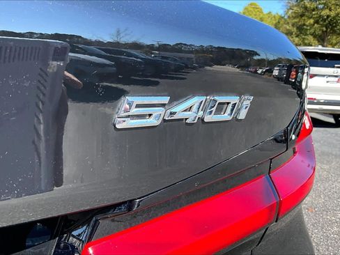 Certified 2023 BMW 540i w/ Premium Package image 30