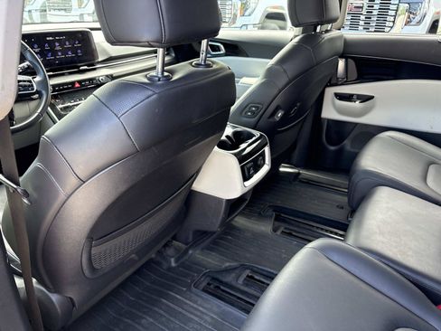 Used 2023 Kia Carnival SX FWD image 27