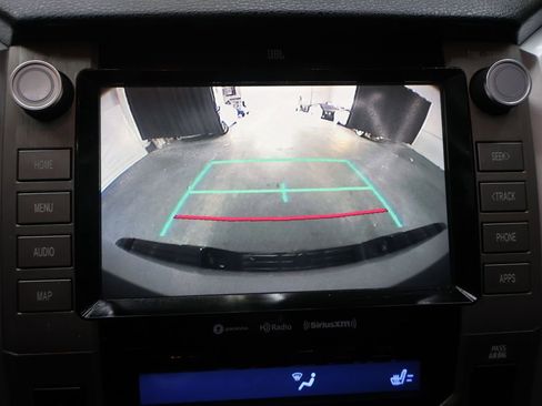 Used 2020 Toyota Tundra Limited w/ Limited Premium Package image 23