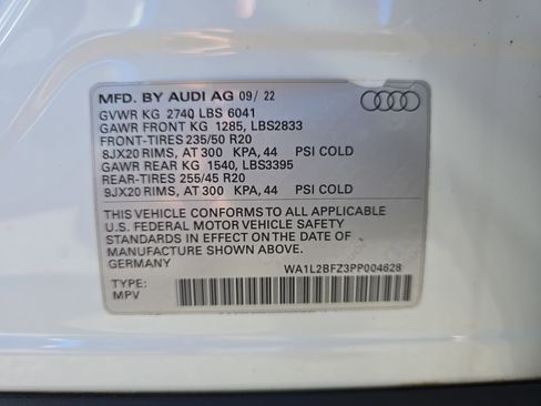 Used 2023 Audi Q4 e-tron Premium Plus w/ Premium Plus image 37