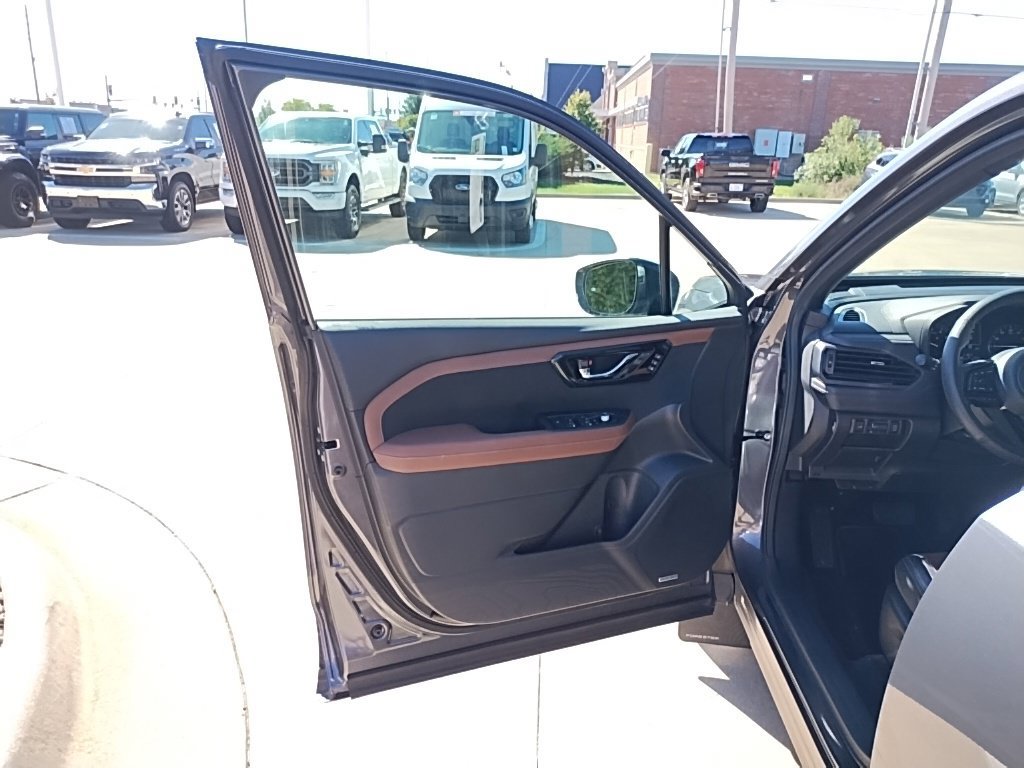 Used 2026 Subaru Forester Touring AWD/4WD image 15