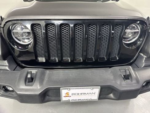 Used 2020 Jeep Wrangler Unlimited Sport image 27