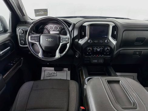 Used 2019 Chevrolet Silverado 1500 LT Trail Boss AWD/4WD image 21