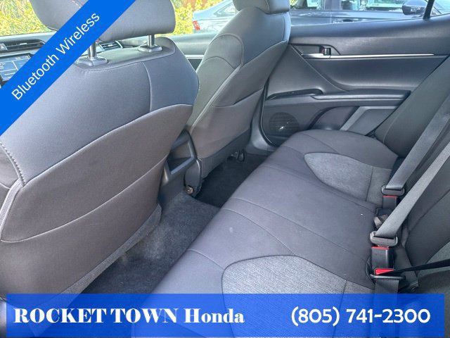 Used 2019 Toyota Camry LE FWD image 21