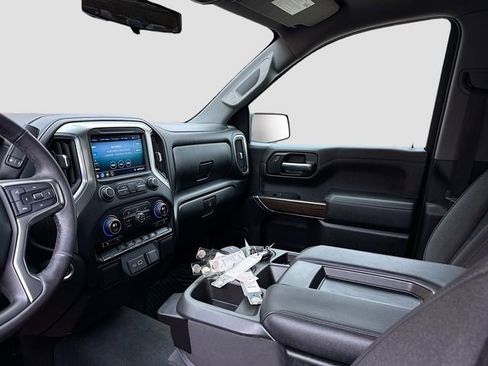 Used 2021 Chevrolet Silverado 1500 LT image 21