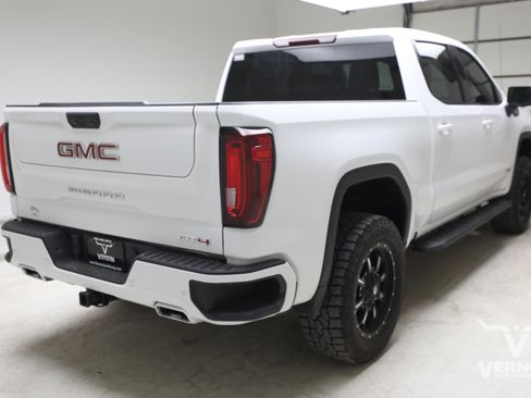 Used 2023 GMC Sierra 1500 AT4 AWD/4WD image 4