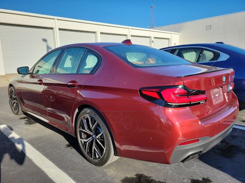 Used 2023 BMW 540i w/ M Sport Package image 4