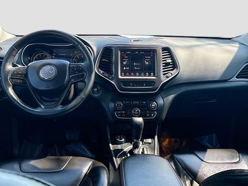 Used 2021 Jeep Cherokee Trailhawk image 21