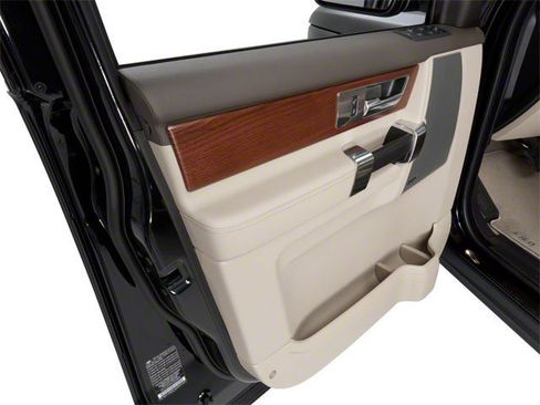 Used 2010 Land Rover LR4 HSE AWD/4WD image 9