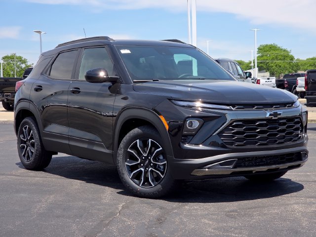 New 2026 Chevrolet TrailBlazer ACTIV FWD image 2